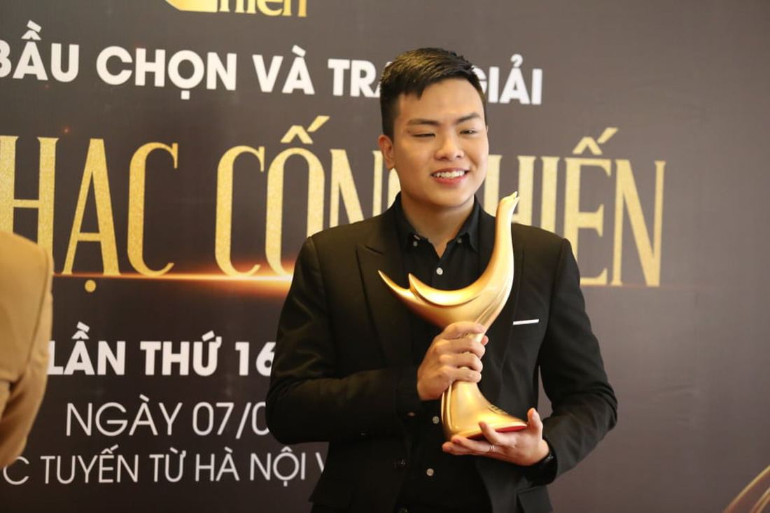 Giải Cống hiến 2021: Tùng Dương và Rap Việt thắng lớn - Ảnh 6.