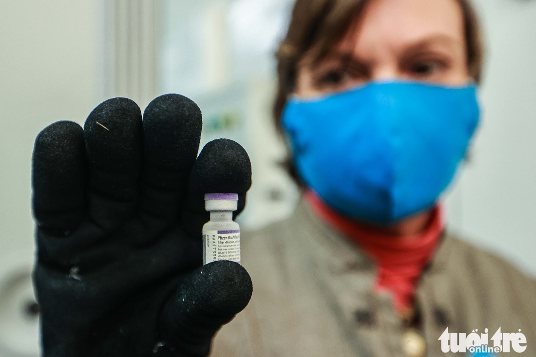 Mỹ bàn giao tủ lạnh âm sâu lưu trữ vắc xin Pfizer cho Việt Nam - Ảnh 6.