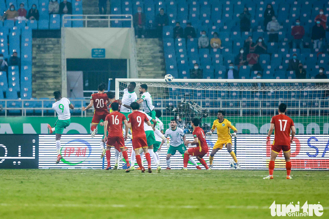 Việt Nam - Saudi Arabia 0-1: Nỗ lực đến giây cuối cùng - Ảnh 11.