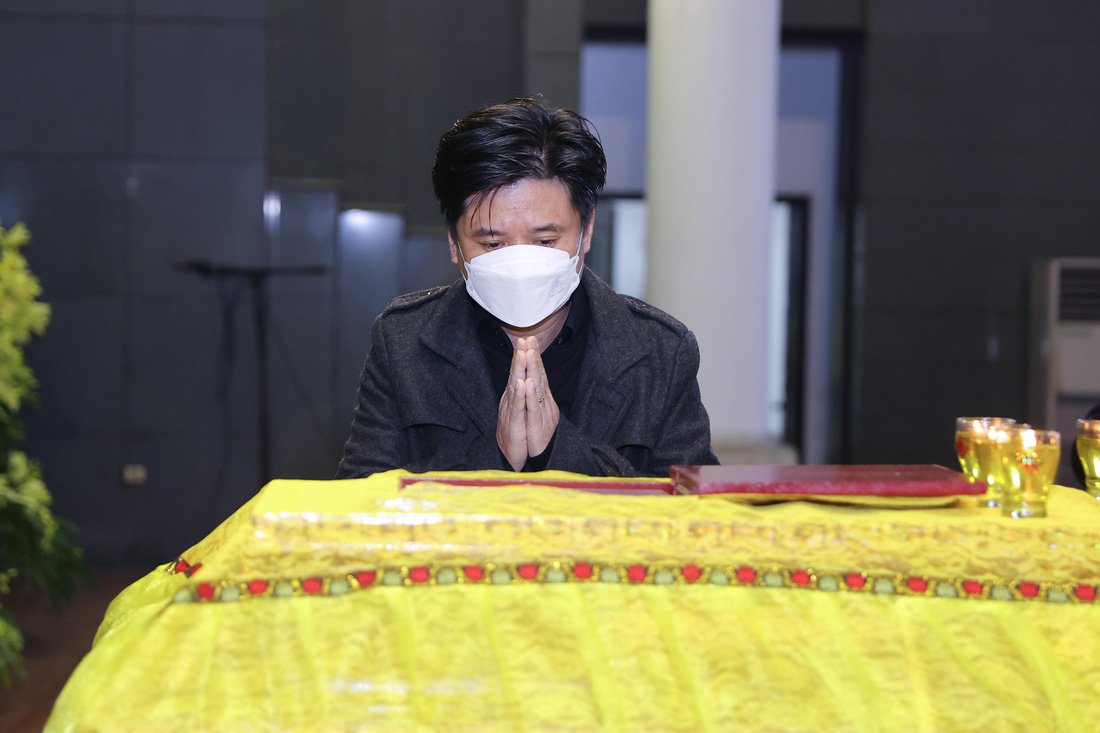 Tiễn biệt nhạc sĩ Phú Quang trong sáng mùa đông se lòng Hà Nội - Ảnh 9.
