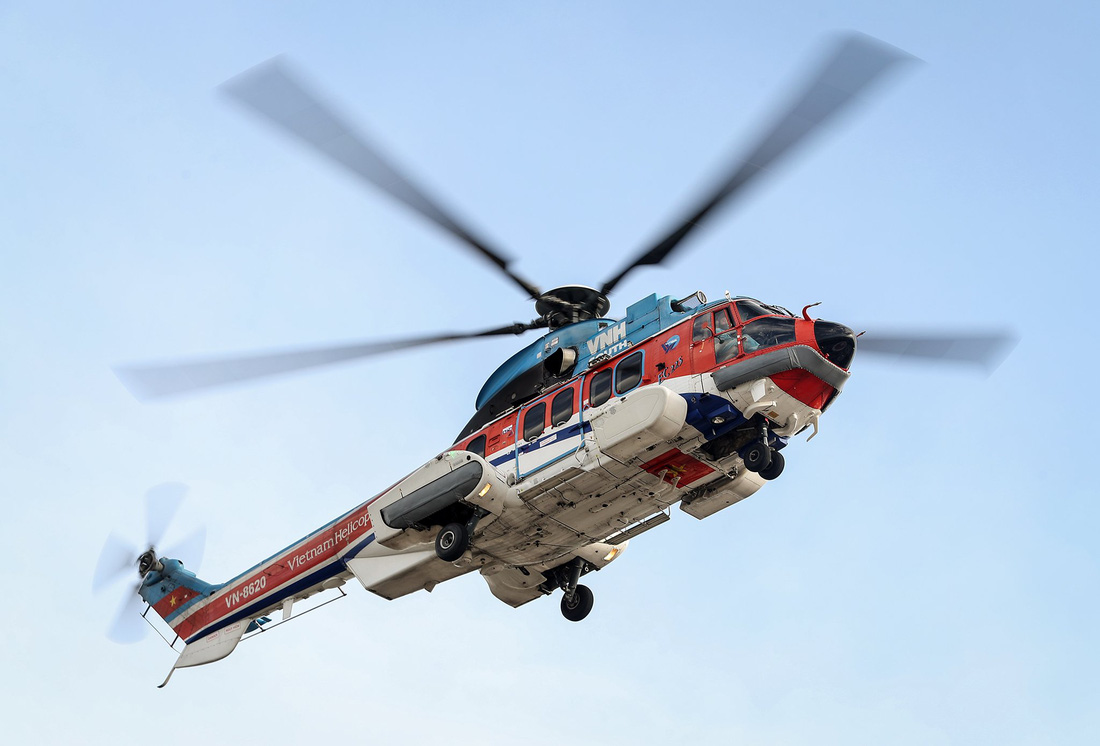 14 chuyến bay trực thăng huấn luyện cấp cứu xuyên đêm trên nóc Bệnh viện Quân y 175 - Ảnh 3.
