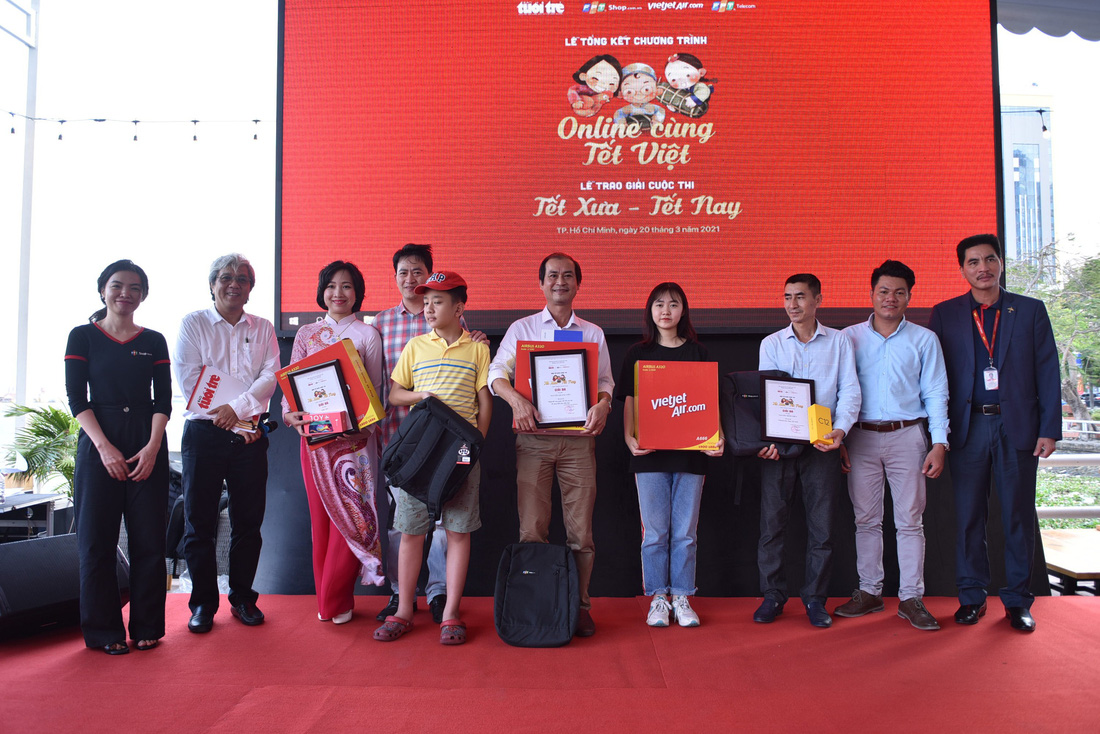 Tổng kết chương trình Online cùng Tết Việt và trao giải cuộc thi Tết xưa - Tết nay - Ảnh 9.