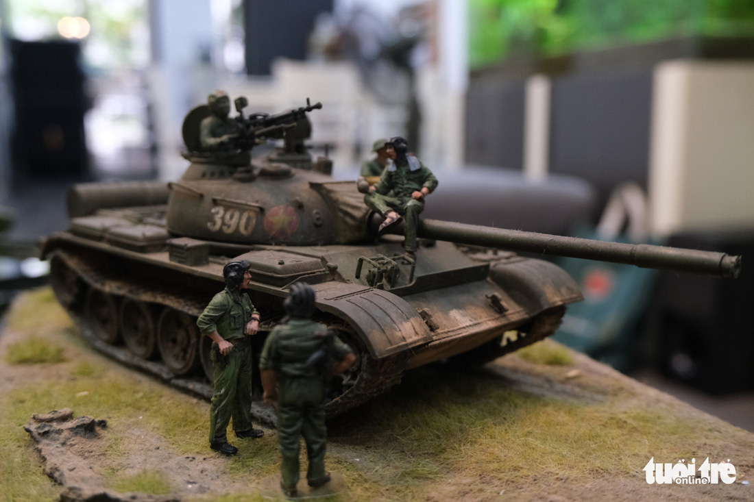 Choáng với mô hình cực kỳ chất mô tả khí tài quân sự tham gia chiến dịch Hồ Chí Minh - Ảnh 1.