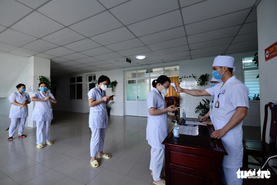 Bầu cử đặc biệt ở Bệnh viện dã chiến số 1 Bắc Ninh - Ảnh 4.