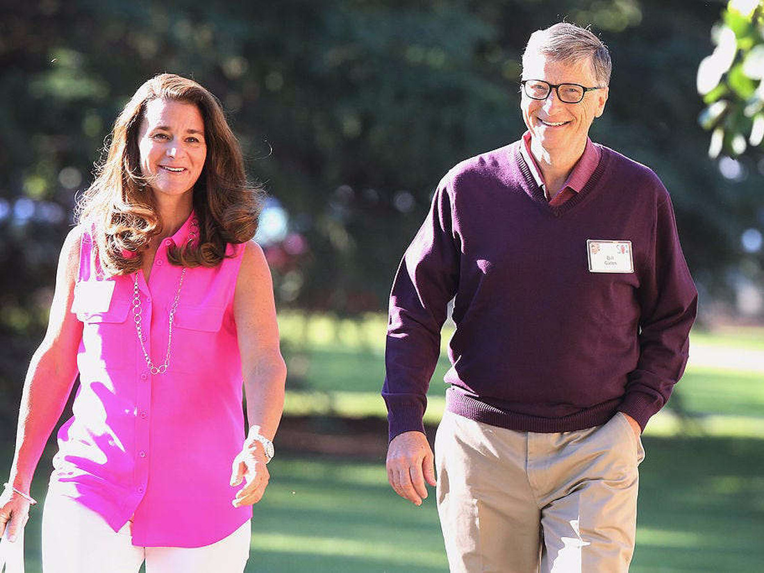 Cùng rửa chén mỗi tối và các cột mốc 27 năm hôn nhân nhà Bill Gates - Ảnh 1.