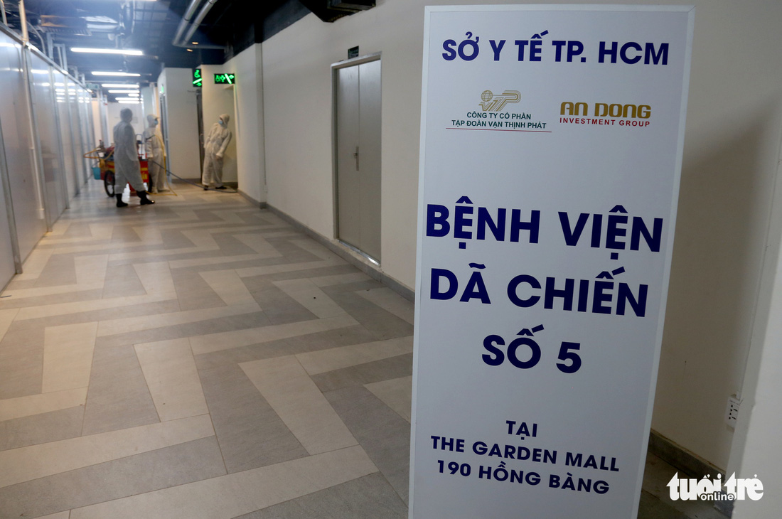 Bên trong Bệnh viện dã chiến số 5 Thuận Kiều Plaza trước giờ nhận bệnh - Ảnh 1.