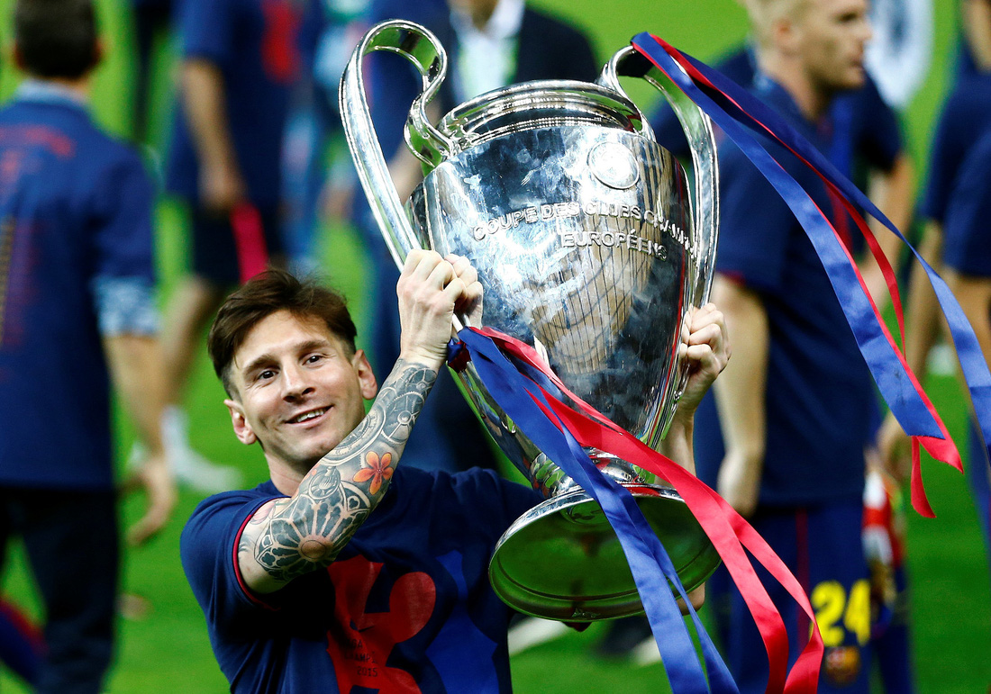 Sự nghiệp của Messi tại Barca qua ảnh - Ảnh 17.