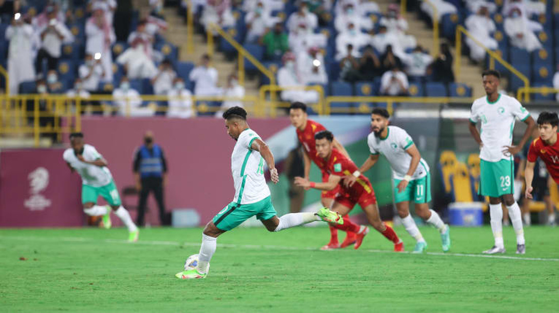 Đá thiếu người, Việt Nam thua Saudi Arabia ở trận ra quân vòng loại thứ 3 World Cup 2022 - Ảnh 11.