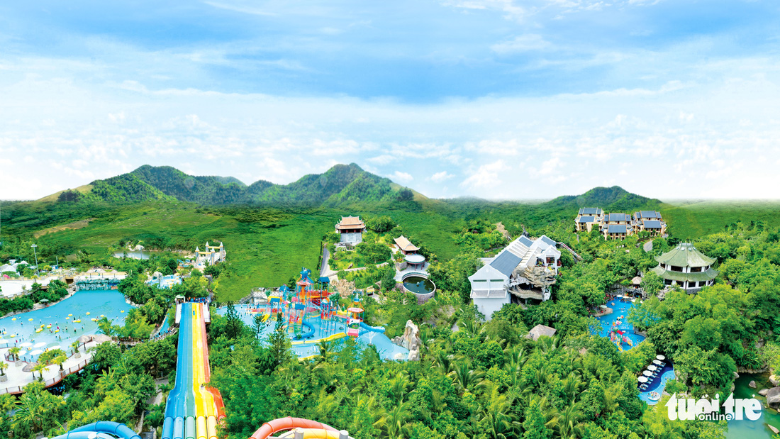 Đà Nẵng: Khách sạn, khu du lịch tất bật đón khách mùa nghỉ Tết - Ảnh 1.