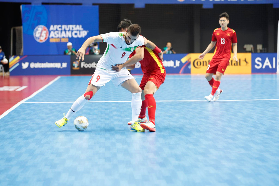 Futsal Việt Nam chia tay Giải vô địch châu Á sau trận thua 1-8 trước Iran - Ảnh 3.