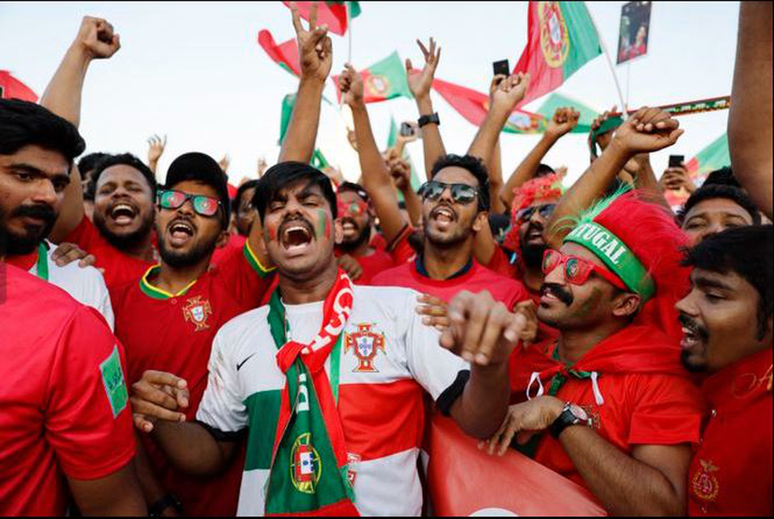 Màu sắc World Cup 2022 đã tràn ngập ở Qatar - Ảnh 2.