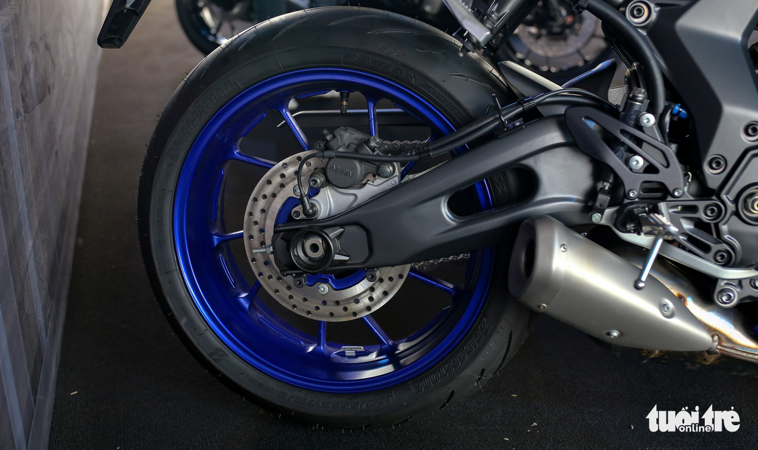 Yamaha YZF-R7 - Sportbike tầm trung giá 269 triệu đồng, thay thế huyền thoại R6 - Ảnh 8.