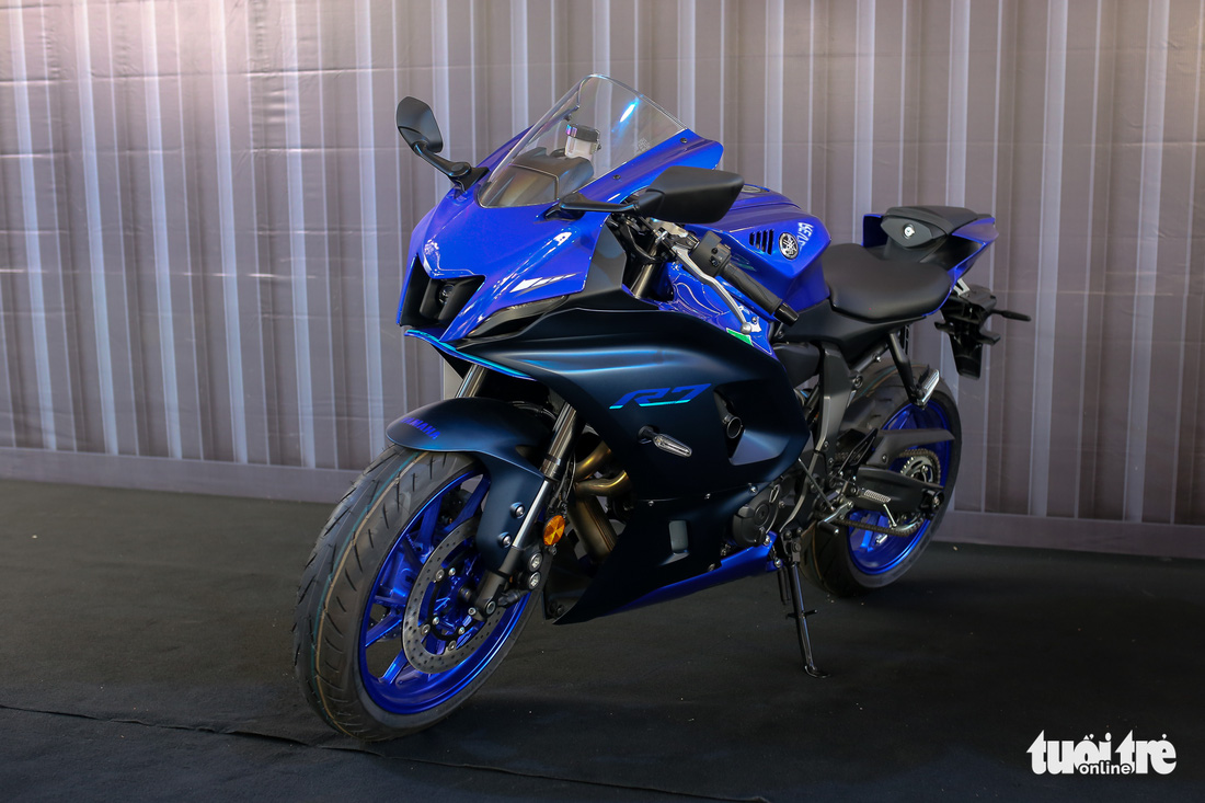 Yamaha YZF-R7 - Sportbike tầm trung giá 269 triệu đồng, thay thế huyền thoại R6 - Ảnh 1.