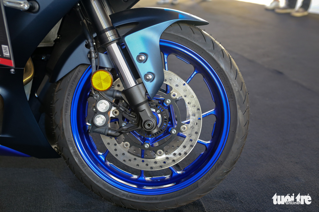 Yamaha YZF-R7 - Sportbike tầm trung giá 269 triệu đồng, thay thế huyền thoại R6 - Ảnh 6.