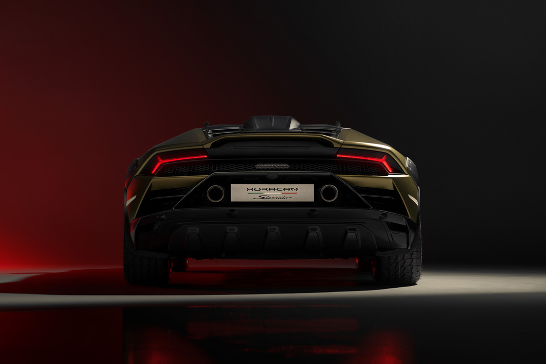 Lamborghini Huracan Sterrato ra mắt: Khi siêu xe cũng off-road - Ảnh 10.