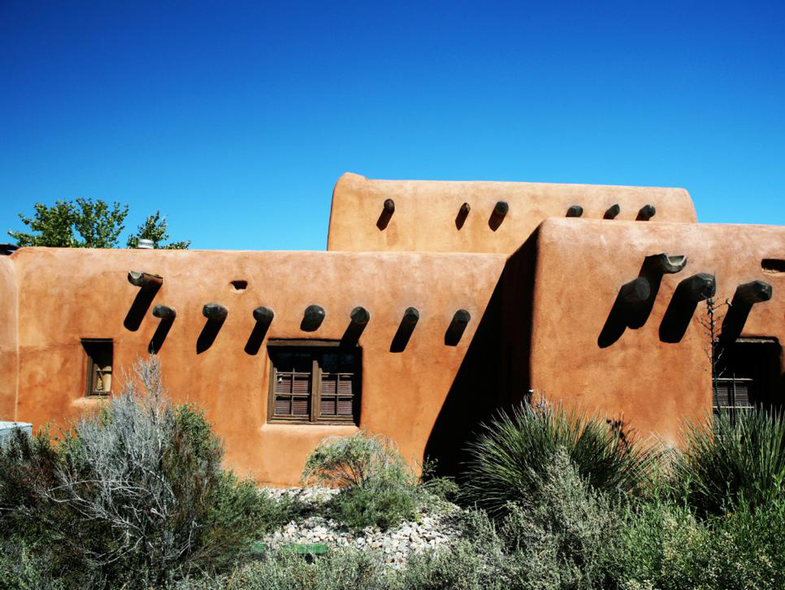 Những ngôi nhà pueblo hồi sinh ở Santa Fe - Ảnh 6.