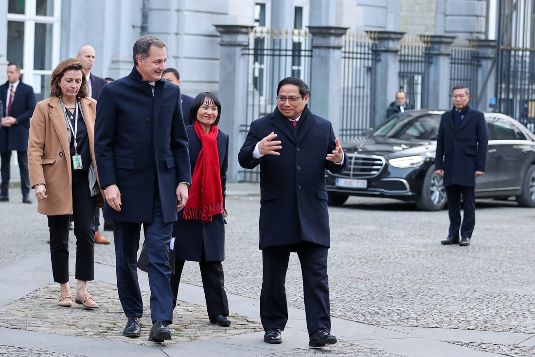 Thủ tướng Bỉ khẳng định hỗ trợ Việt Nam tài chính và công nghệ thực hiện cam kết COP26 - Ảnh 2.