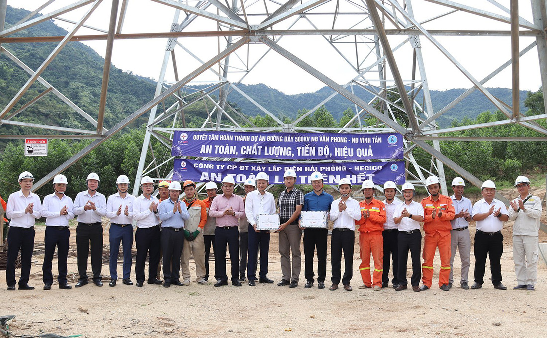 Tháng 8-2023, Nhà máy nhiệt điện BOT Vân Phong 1 chính thức phát điện thương mại - Ảnh 4.