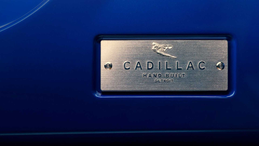 Cadillac mang biểu tượng nữ thần trở lại đấu Rolls-Royce, Bentley - Ảnh 2.