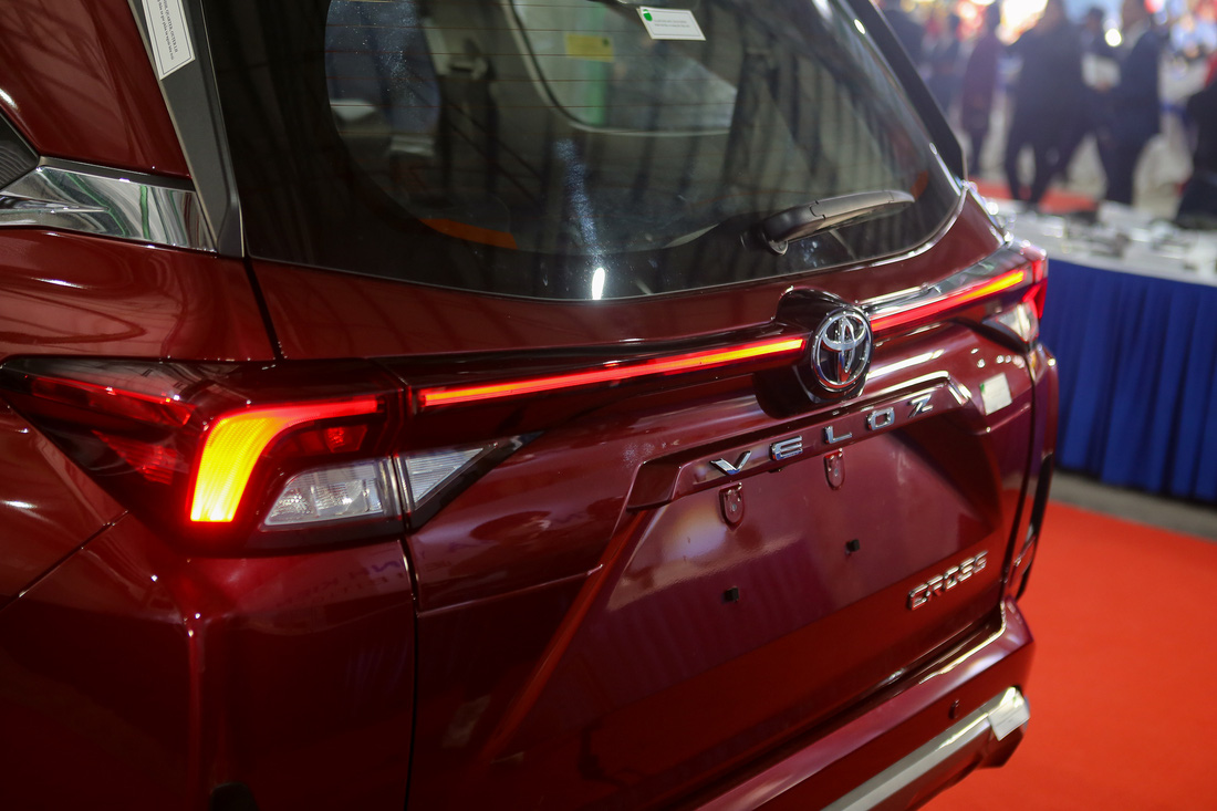 Toyota Veloz và Avanza xuất xưởng từ Vĩnh Phúc: Hơn 200 linh kiện được nội địa hóa - Ảnh 13.