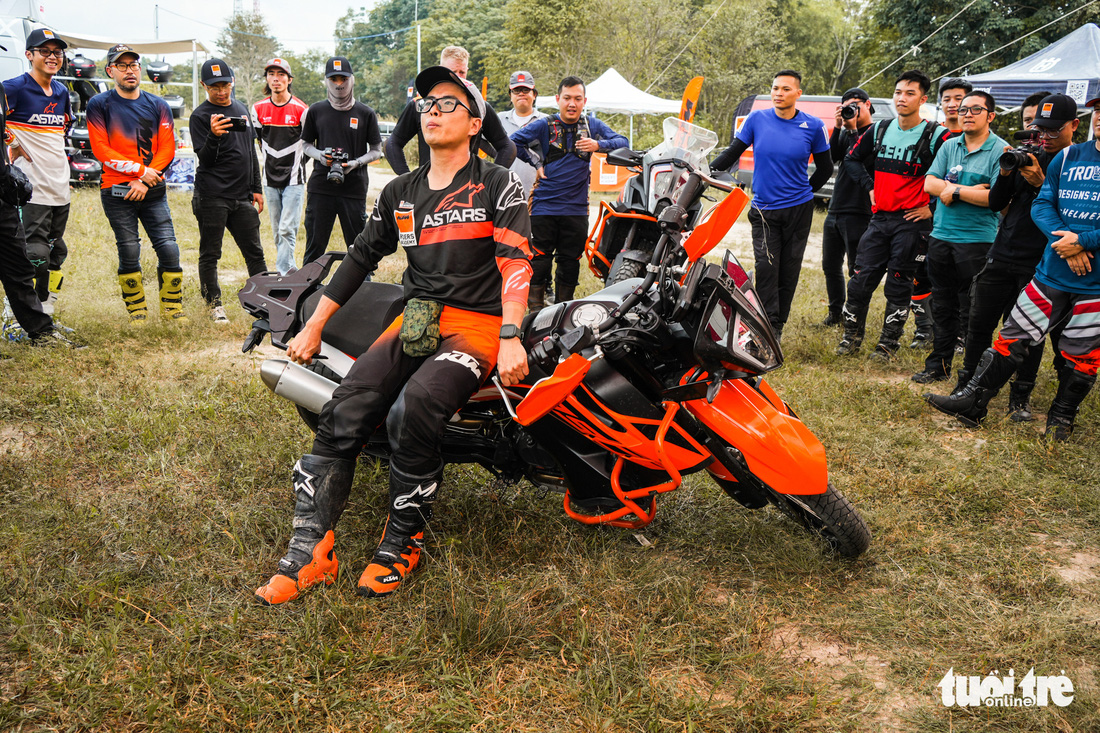 Hai ngày thử thách sức bền của dân chơi mô tô địa hình tại Việt Nam - Ảnh 4.