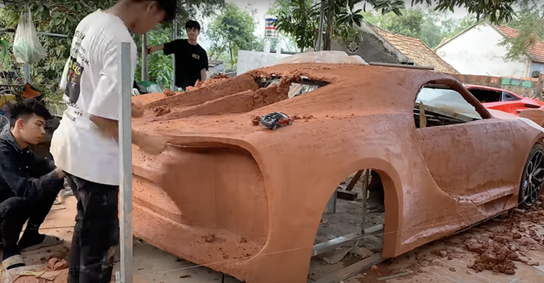 Siêu xe Bugatti Chiron của bạn trẻ Việt lên sóng Supercar Blondie, hút truyền thông thế giới - Ảnh 9.