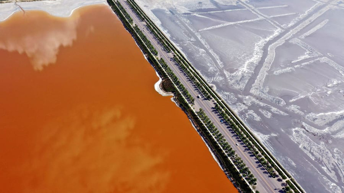 Sắc màu Biển Chết ở hồ muối Yuncheng - Ảnh 6.