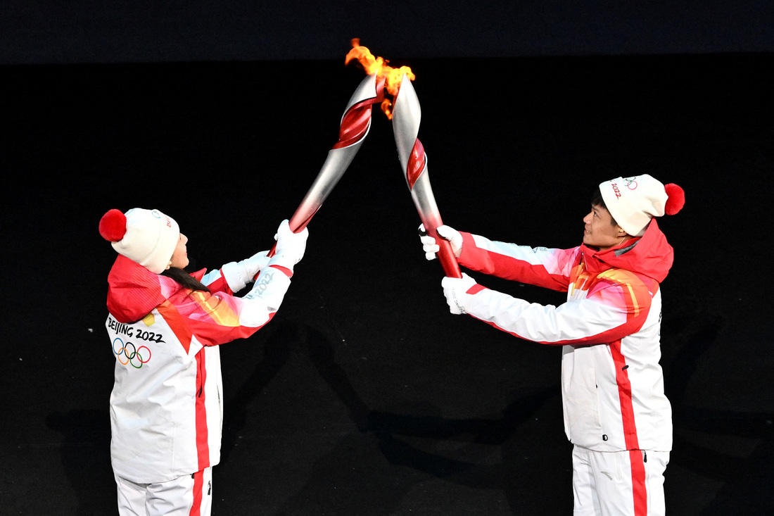 Ấn tượng lễ khai mạc Olympic mùa đông Bắc Kinh 2022 - Ảnh 4.