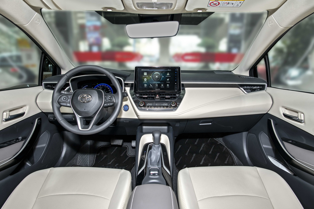 Toyota Corolla Altis 2022 ra mắt Việt Nam: Thêm nhiều công nghệ, giá từ 719 triệu đồng - Ảnh 3.