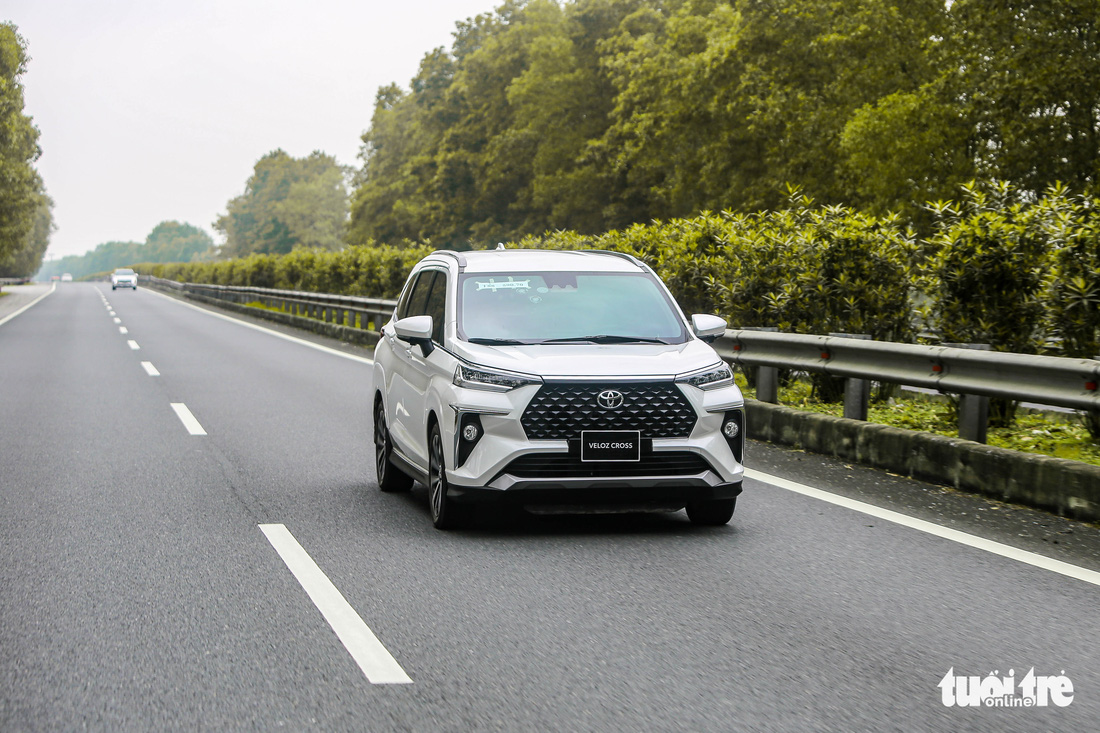 Ảnh thực tế Veloz Cross - MPV an toàn nhất của Toyota Việt Nam, thay Innova đấu Xpander - Ảnh 15.