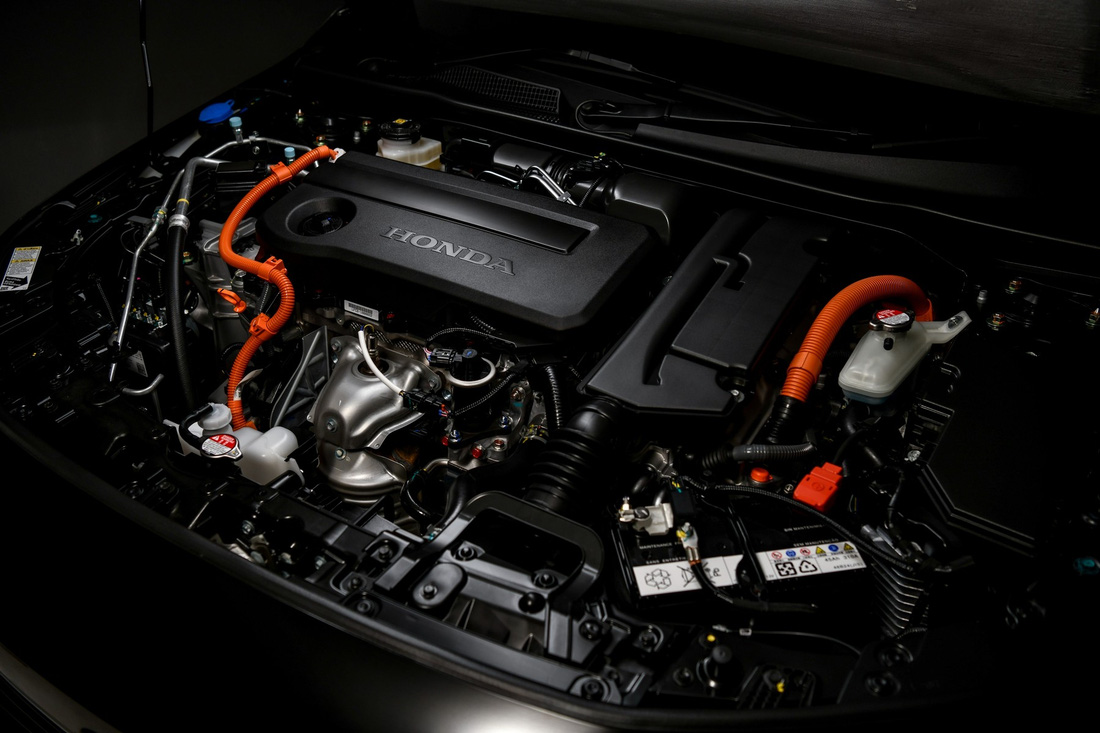 Honda Civic 2022 hybrid ra mắt Đông Nam Á: Đi 100km hết chưa tới 5 lít xăng - Ảnh 2.