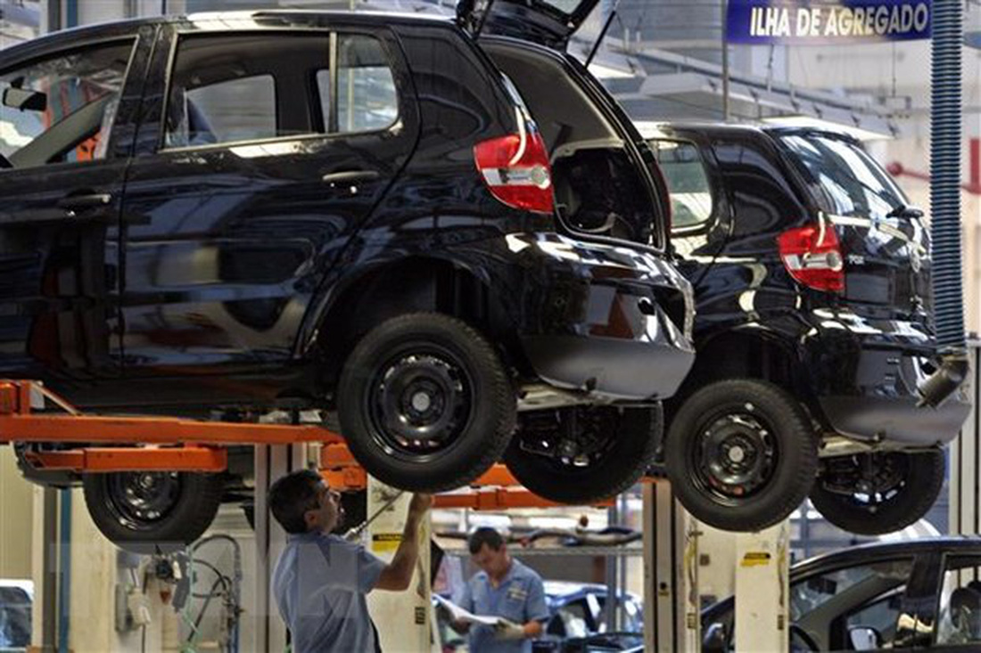 Dây chuyền sản xuất ô tô của Volkswagen (Đức) tại nhà máy ở Sao Bernardo do Campo, Brazil - Ảnh: AFP/TTXVN