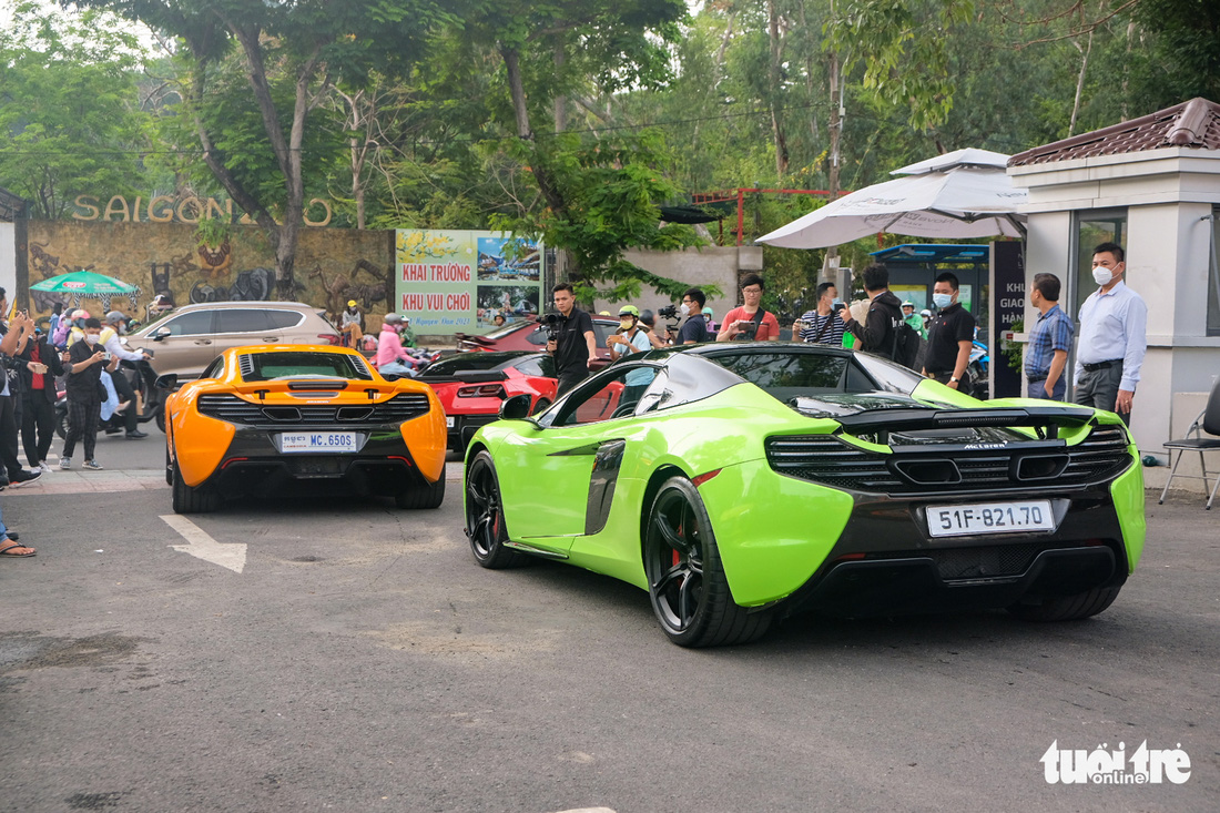 Hành trình siêu xe lớn nhất Việt Nam bắt đầu khởi hành, quy tụ dàn xe hơn 350 tỉ đồng - Ảnh 6.