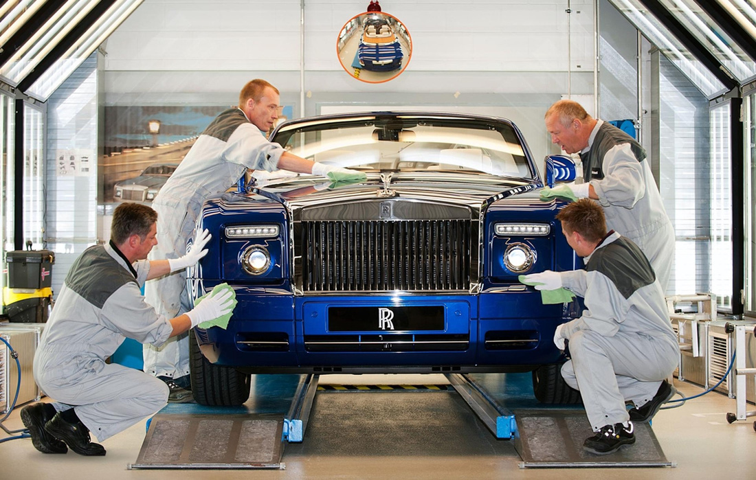 10 quy tắc nhân viên Rolls-Royce phải tuân thủ: Không bè cánh, không trang điểm - Ảnh 11.