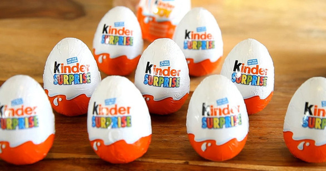 Trứng sôcôla Kinder Surprise bị thu hồi tại 7 nước châu Âu do nghi nhiễm khuẩn salmonella. Ảnh: metro.co.uk