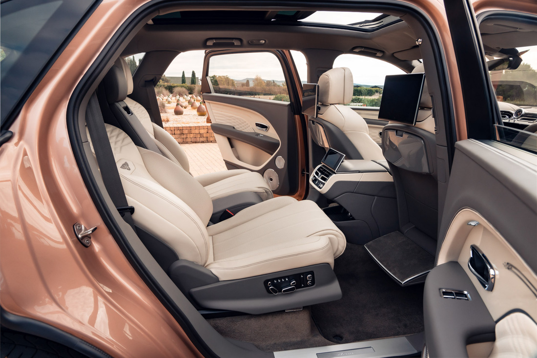 Bentley Bentayga Extended ra mắt: SUV đầu bảng, rộng và nhiều công nghệ nhất của Bentley - Ảnh 15.
