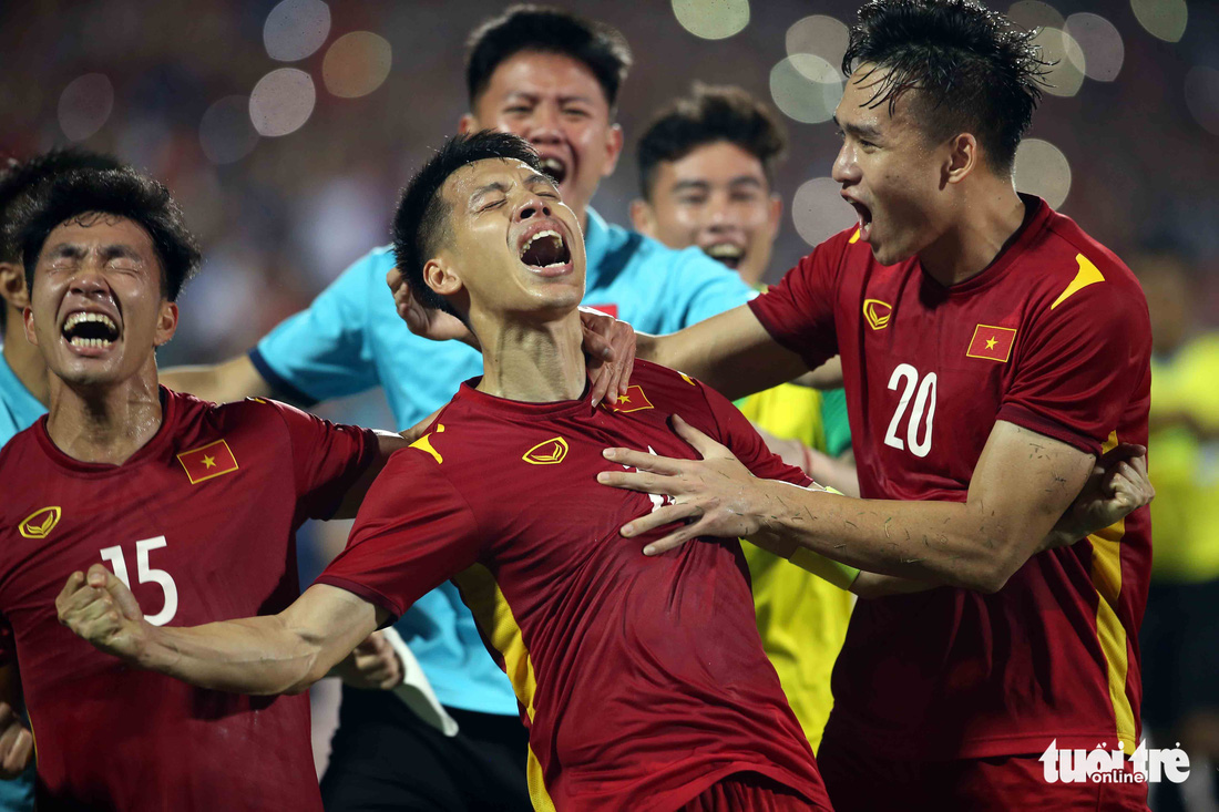 Hùng Dũng - người gánh team xuất sắc của U23 Việt Nam - Ảnh 8.