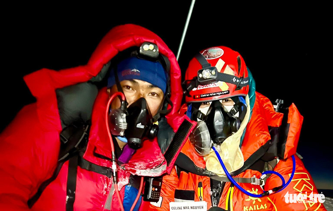 Cô gái Việt Nam chinh phục nóc nhà thế giới: Tôi hạnh phúc khi lên đỉnh Everest - Ảnh 7.