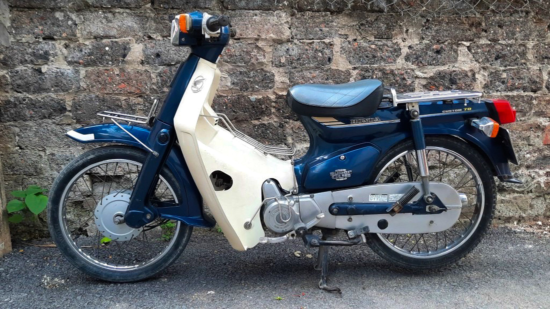 Honda Cub 82 lăn bánh gần 80.000 km, bán lại vẫn được giá 29 triệu đồng - Ảnh 1.