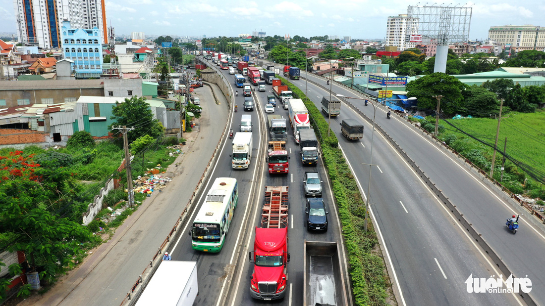 Cận cảnh những điểm nghẽn chờ vành đai 3 giải cứu - Ảnh 14.