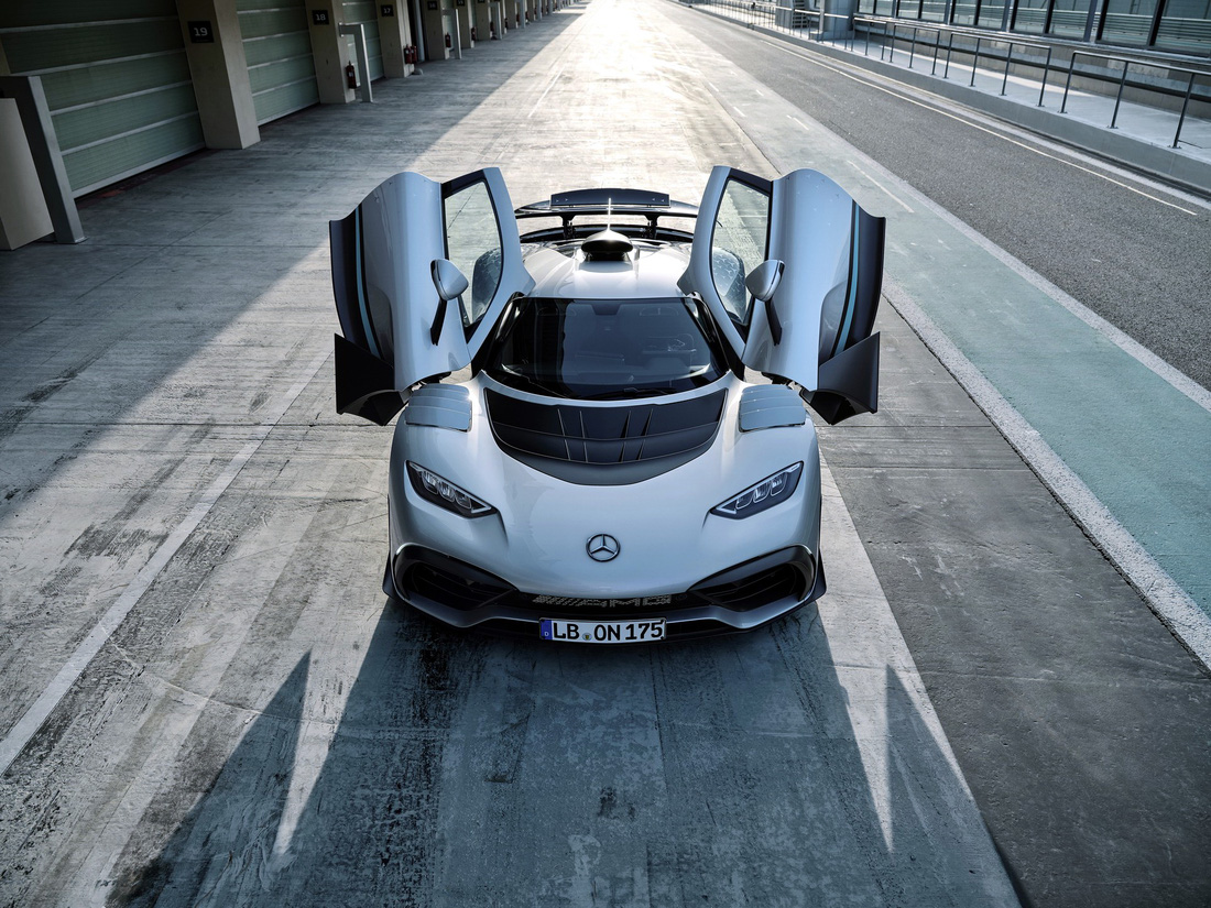 Mercedes-Benz ra mắt siêu xe đỉnh cao nhất lịch sử: Đưa hơn 1.000 mã lực vào sử dụng đời thường - Ảnh 6.