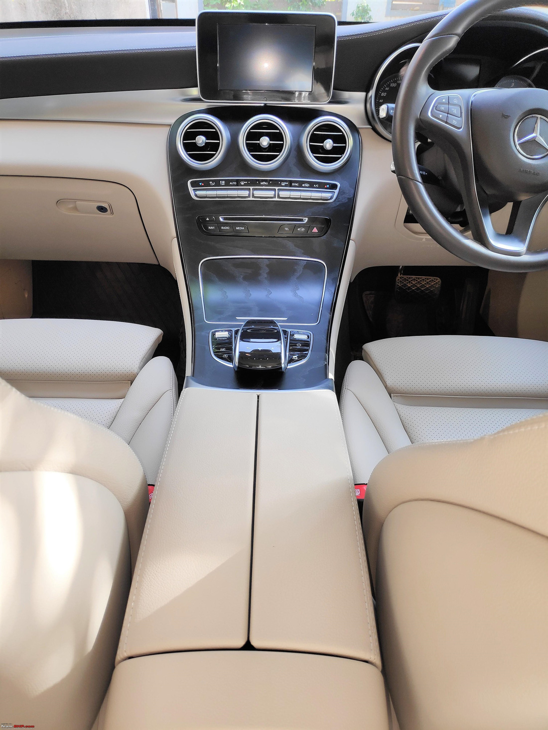 BMW ghế sau khó chịu, Audi, Volvo ‘đội giá’, chủ xe chốt ngay Mercedes-Benz GLC - Ảnh 6.
