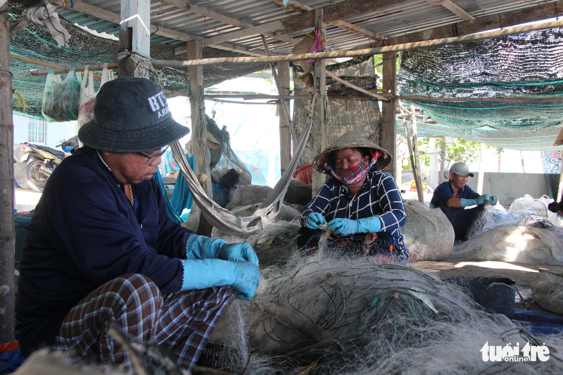 Ngư dân Hòn Sơn trúng mùa lưới ghẹ - Ảnh 4.