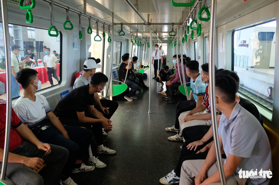 Diễn tập tình huống chữa cháy khó nhất trên metro Cát Linh - Hà Đông - Ảnh 2.