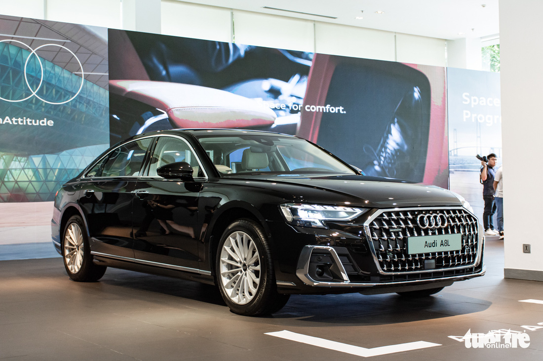 Audi A8L 2022 ra mắt Việt Nam: Giá khoảng 6 tỉ đồng, ngập tràn công nghệ - Ảnh 1.