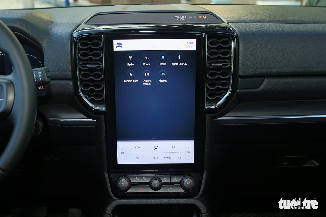 Ford Everest Titanium+: SUV đầy ắp công nghệ, giá 1,452 tỉ đồng - Ảnh 4.