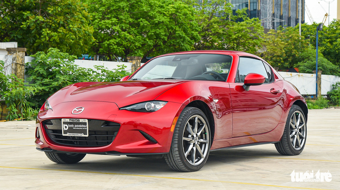 Mazda MX-5 2022 - Xe mui trần độc bản, giá tiền tỉ, 2 chỗ ngồi cho dân chơi Việt - Ảnh 1.