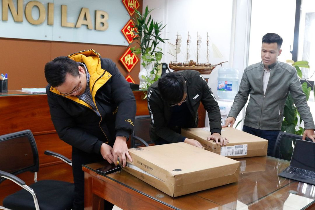 Hanoi Lab giảm 50% giá laptop cho học sinh, sinh viên khó khăn - Ảnh 4.