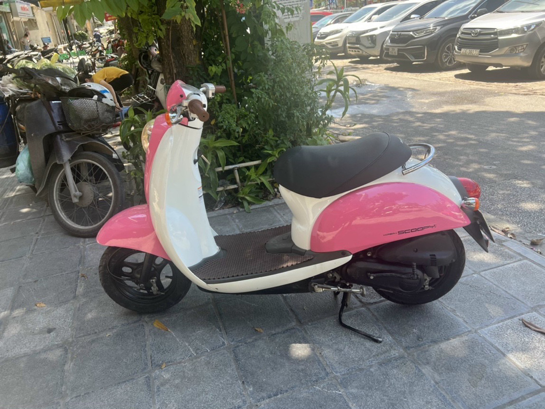 Những mẫu scooter 50 phân khối độc đáo tại Việt Nam - Ảnh 3.