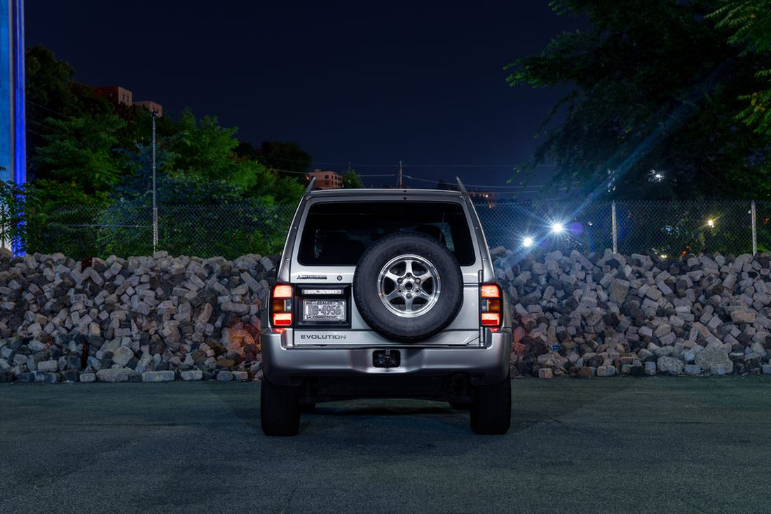 Mitsubishi Pajero Evolution - Siêu SUV ra mắt sớm 25 năm - Ảnh 7.